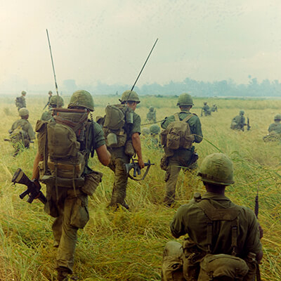 Vietnam soldiers in the battlefield
